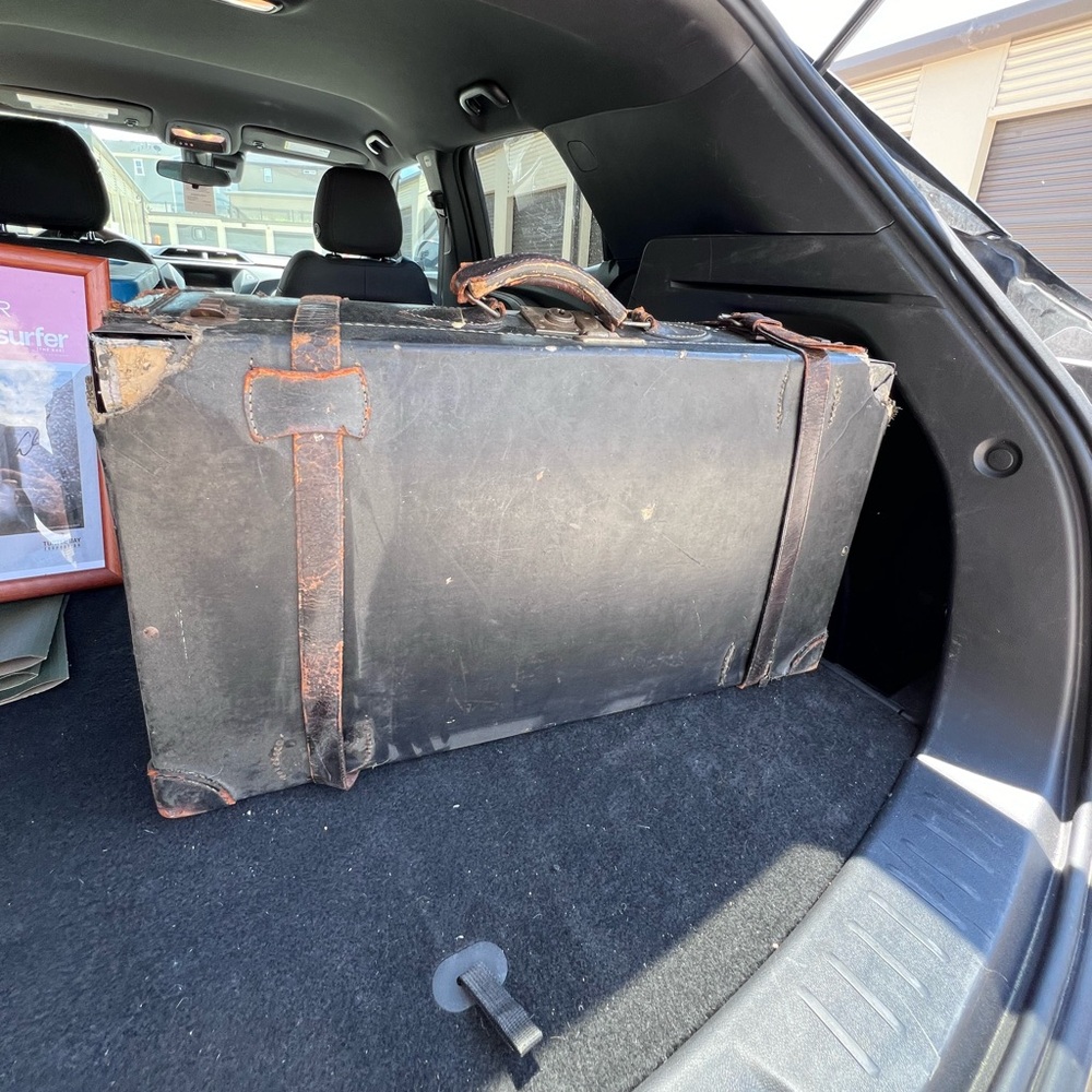 Vintage leather antique suitcase